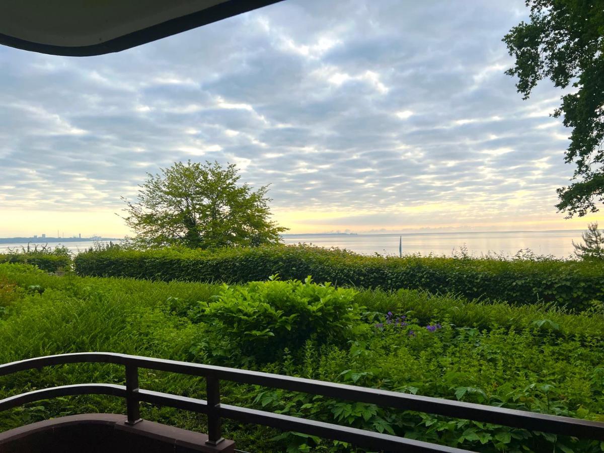 Moderne 3-Zi-Wohnung Mit Meerblick Direkt Am Strand Scharbeutz Esterno foto