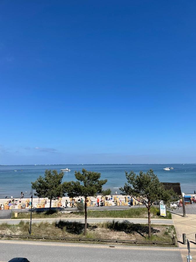 Moderne 3-Zi-Wohnung Mit Meerblick Direkt Am Strand Scharbeutz Esterno foto