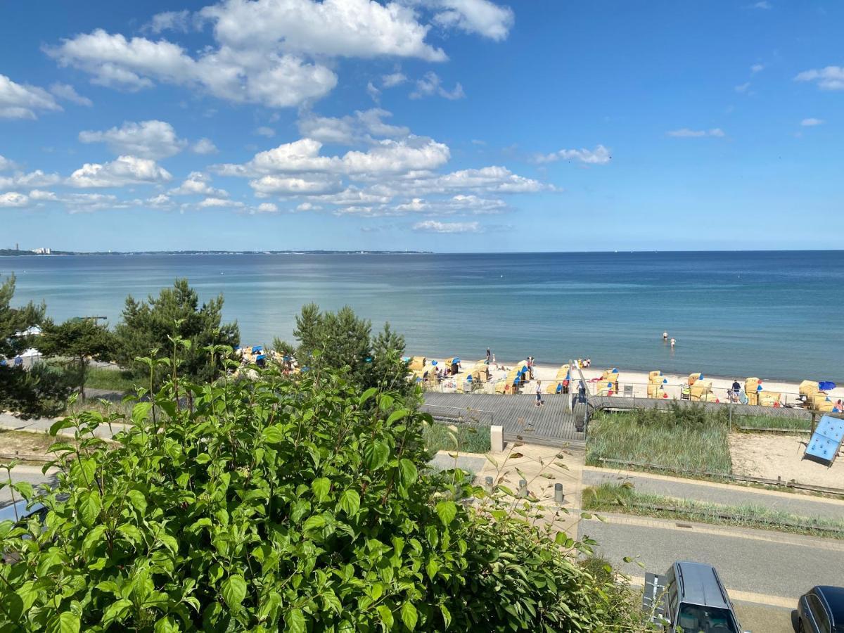 Moderne 3-Zi-Wohnung Mit Meerblick Direkt Am Strand Scharbeutz Esterno foto